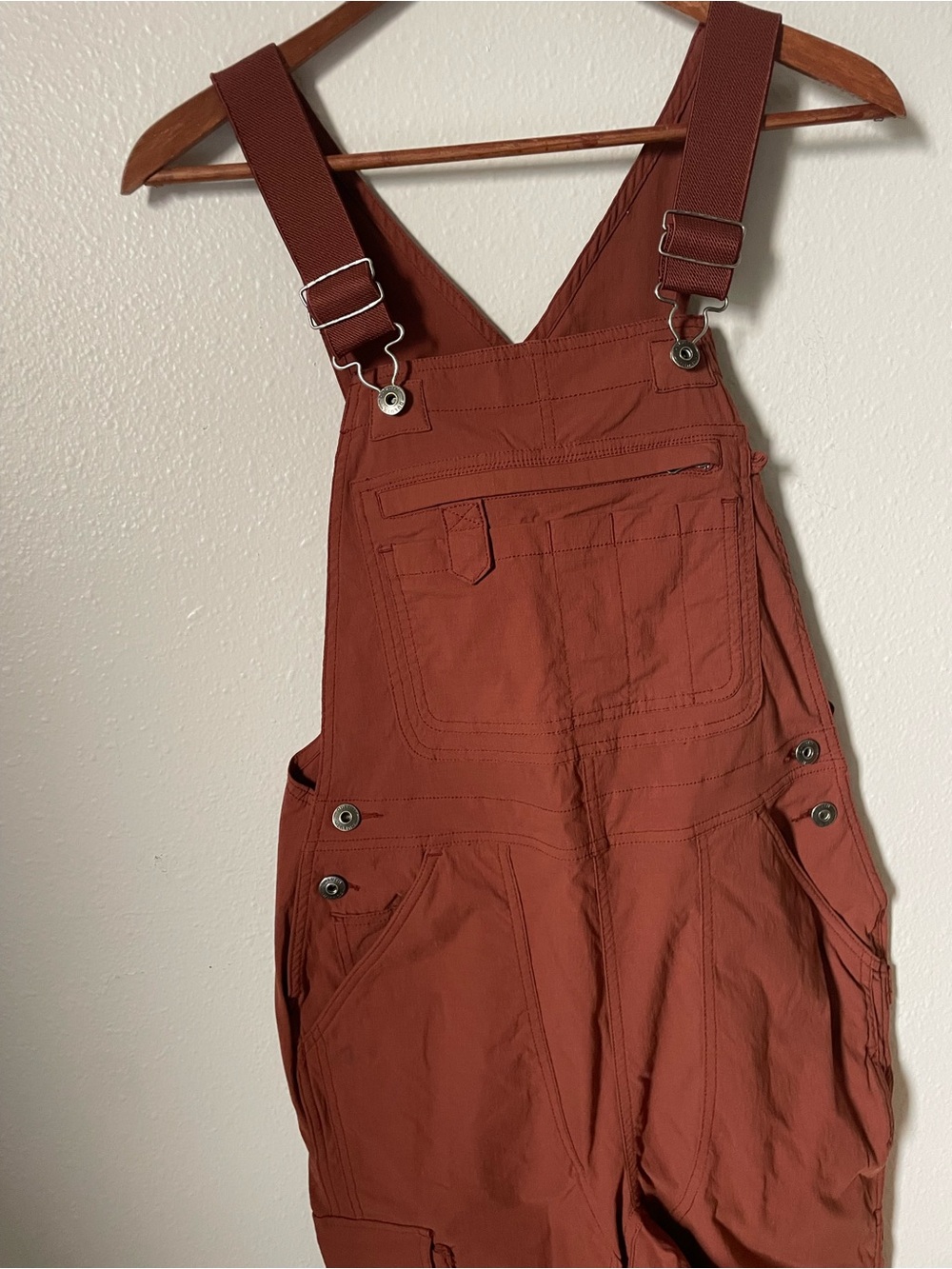 Duluth Trading Women's Heirloom Gardening Bib Overalls Brick XS - Picture 7 of 10